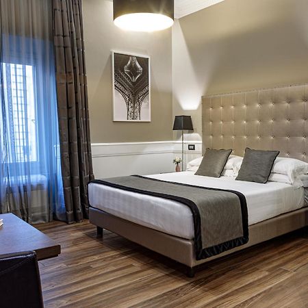 The Independent Suites Rzym Zewnętrze zdjęcie