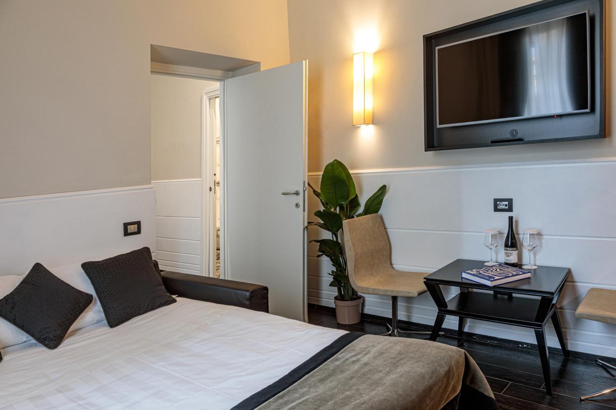 The Independent Suites Rzym Zewnętrze zdjęcie